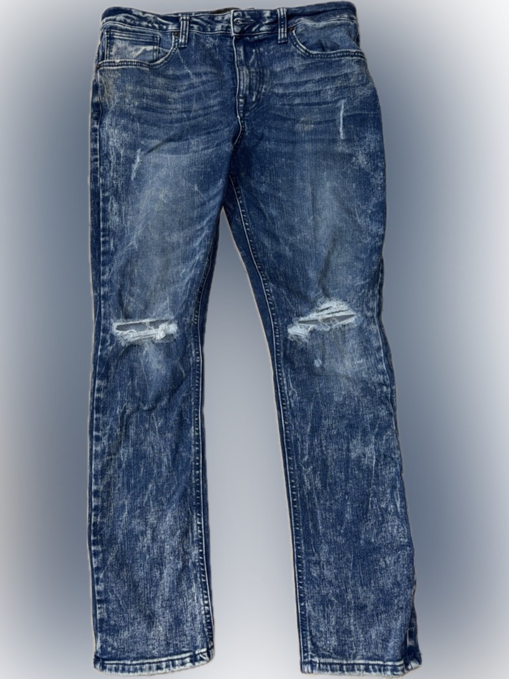 No Boundaries Slim Straight Distressed Blue Jeans